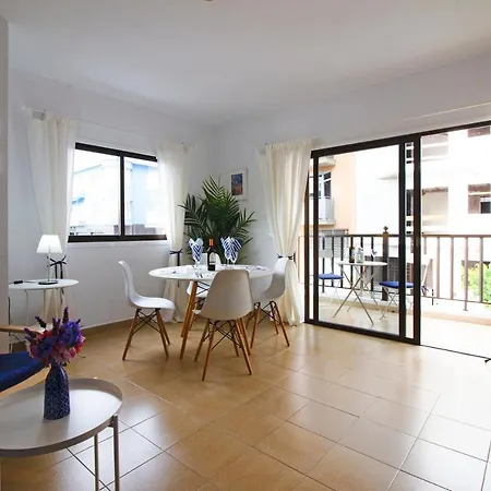 Angeles 3 Bed With Pool Apartament Puerto de Santiago (Tenerife)