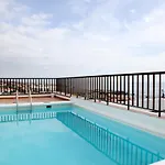 Angeles 3 Bed With Pool Apartamento *